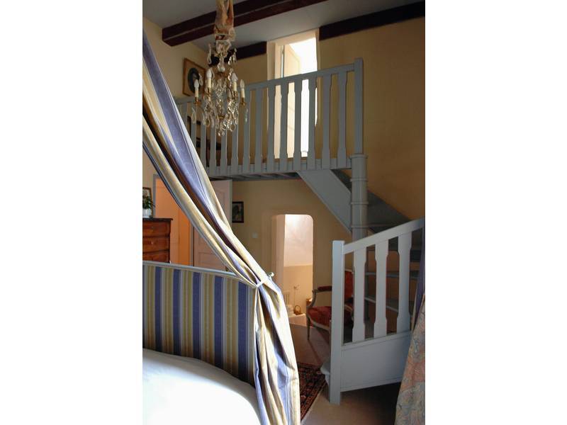 Chateau Royal De Saint-Saturnin Bagian luar foto